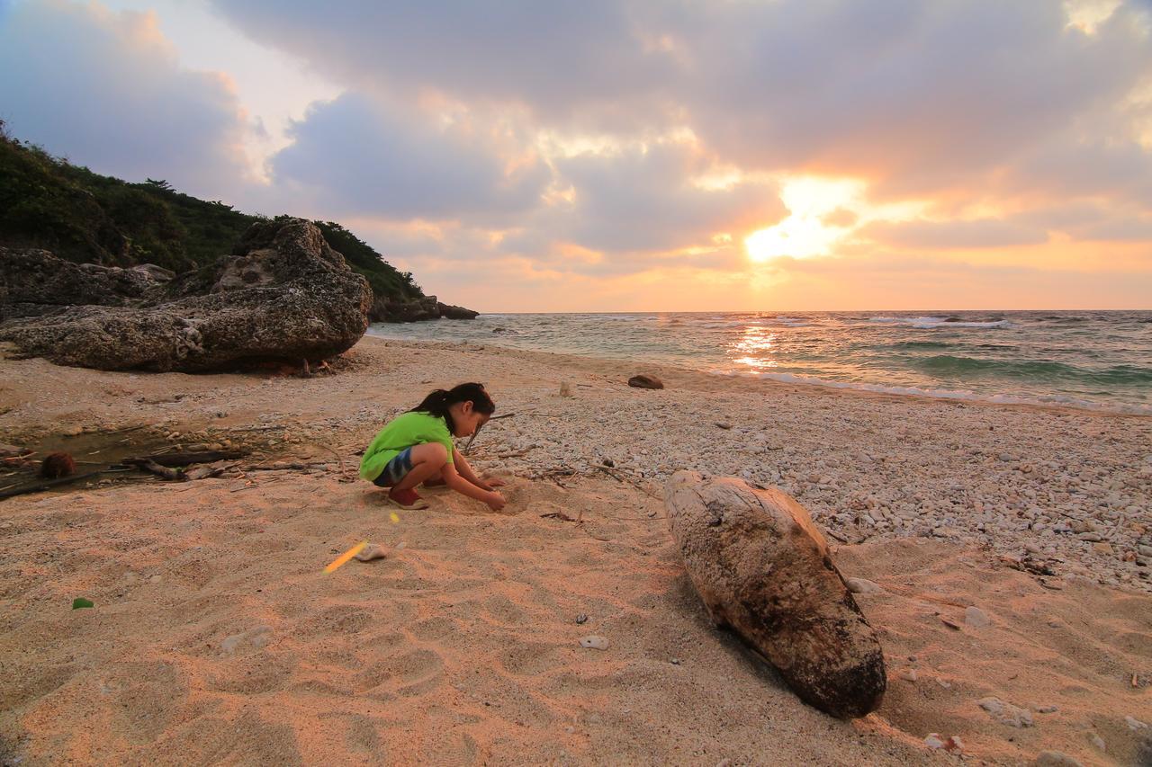 Home Sweet Beach Hotel 小琉球 エクステリア 写真